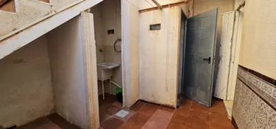 Casa en venta en La Romanilla-El Puerto, La Romanilla-El Puerto (Distrito Núcleo Urbano. Roquetas de Mar) de 210.000 €
