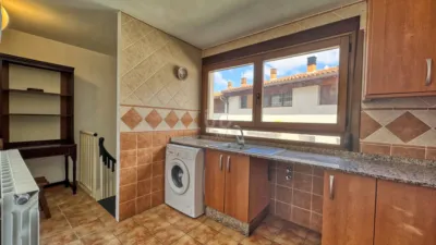 Chalet en venta en Calle Calle Loreto 34, Número 34, Cedrillas de 119.500 €