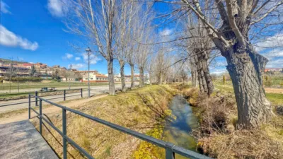 Chalet en venta en Calle Calle Loreto 34, Número 34, Cedrillas de 119.500 €