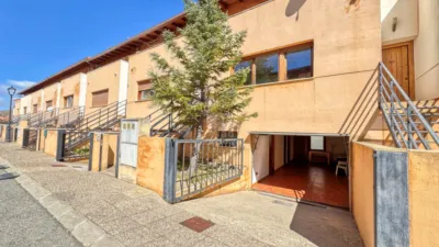 Chalet en venta en Calle Calle Loreto 34, Número 34, Cedrillas de 119.500 €