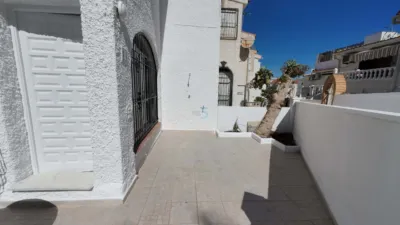 Piso – Torrevieja - Vista 2