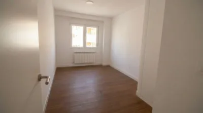 Piso en venta en Perillo - Más