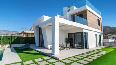 Chalet in Costa Blanca Norte - Finestrat - Alicante photo 2