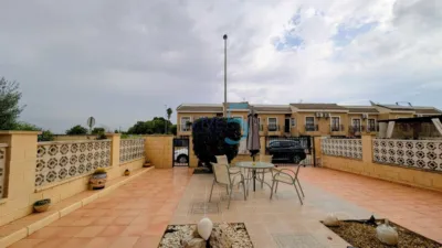 Casa – Daya Nueva - Más