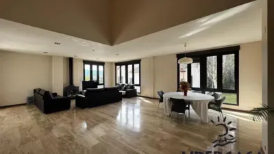 Chalet in Zarandona photo 2