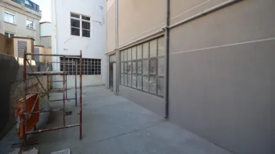 Local comercial en venta en Perillo - Más