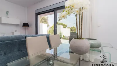 Apartment in Los Balcones-Los Altos-Punta Prima photo 25