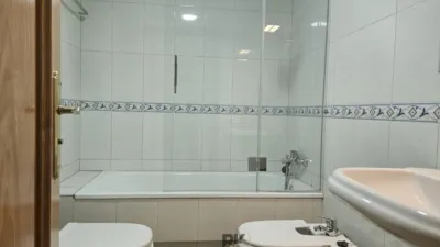 Piso en alquiler en Calle Ares, Bellavista (Distrito Bellavista-La Palmera. Sevilla Capital) de 950 €<span>/mes</span>