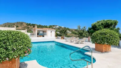 Rustic Finca in Altos de Estepona photo 10