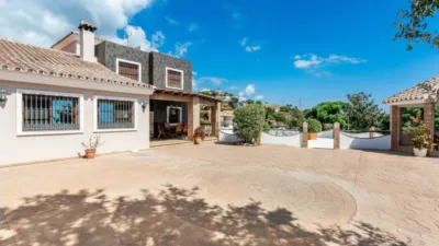 Rustic Finca in Altos de Estepona photo 13