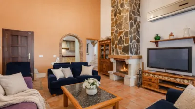 Rustic Finca in Altos de Estepona photo 16
