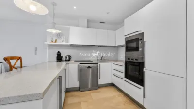 Apartment on Cardon Street photo 14