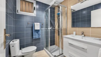 Apartment on Cardon Street photo 6