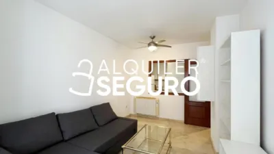 Piso en alquiler en Centro - Imagen 2