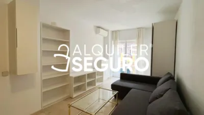 Piso en alquiler en Centro - Imagen 3