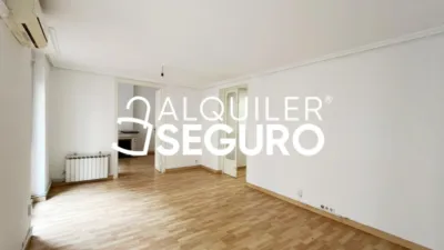 Piso en alquiler en Centro - Imagen 3