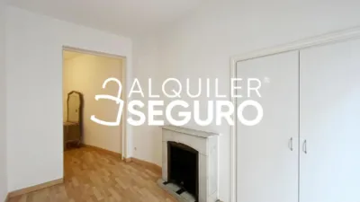 Piso en alquiler en Centro - Imagen 6