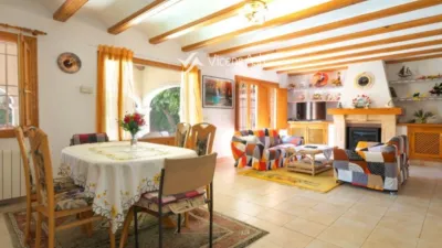 Casa en venta en Carrer de la Palmera - Więcej