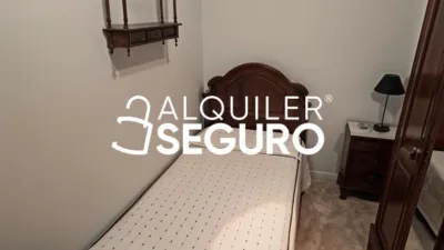 Chalet en alquiler en La Hacienda - Nueva Andalucía, La Hacienda-Nueva Andalucía (Dos Hermanas) de 750 €<span>/mes</span>