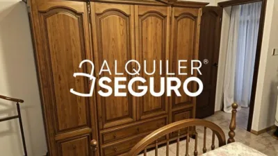 Chalet en alquiler en La Hacienda - Nueva Andalucía, La Hacienda-Nueva Andalucía (Dos Hermanas) de 750 €<span>/mes</span>