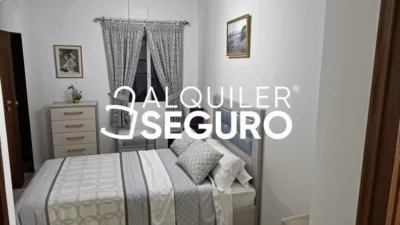 Chalet en alquiler en La Hacienda - Nueva Andalucía, La Hacienda-Nueva Andalucía (Dos Hermanas) de 750 €<span>/mes</span>