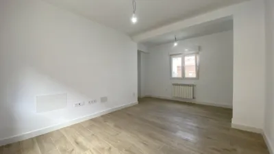 Apartment on Calle de José Gutiérrez Alonso photo 6