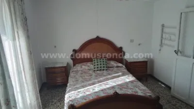 Casa en venta en Setenil de Las Bodegas, Setenil de las Bodegas de 65.000 €