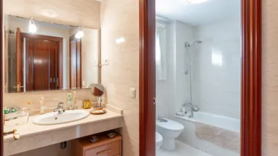 Apartment in the Sohail Castle Area photo 18