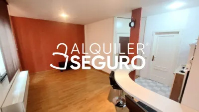Piso en alquiler en Centro - Imagen 4