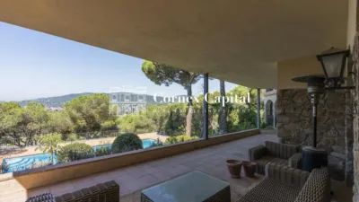 Chalet on Passeig de Cabrils photo 26