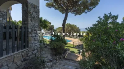 Chalet on Passeig de Cabrils photo 30