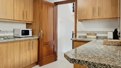 Townhouse in El Paraíso-Atalaya-Benamara photo 21