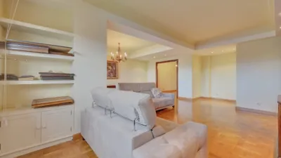 Apartment on Calle de Yanguas y Miranda, 25 photo 9