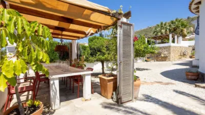 House in Calistros photo 37