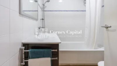 Apartment on Carrer de Ramón Miquel i Planas photo 30