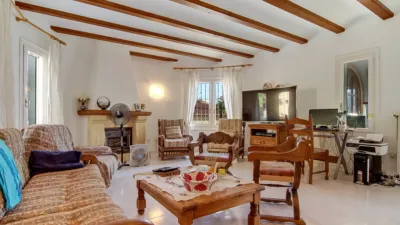 Chalet in Las Adelfas-Benicolada-Garduix photo 8