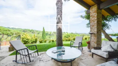 Chalet en alquiler en Urbanitzacions, Urbanitzacions (Sant Andreu de Llavaneres) de 7.500 €<span>/mes</span>