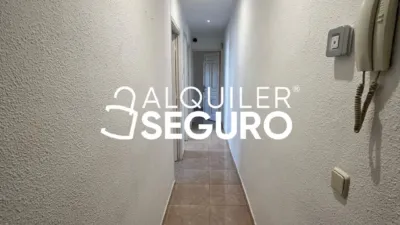 Piso en alquiler en Ciudad Lineal - Imagen 2