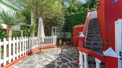 House on Junco Street, No. 8 photo 14
