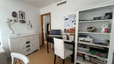 Penthouse in San Vicente del Raspeig, with Terrace, Versatile Attic and Garage 15 Min Walk from L photo 9