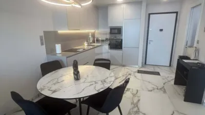Piso en alquiler en Avenida de la República Argentina, Platja de Ponent (Benidorm) de 2.000 €<span>/mes</span>