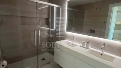 Piso en alquiler en Avenida de la República Argentina, Platja de Ponent (Benidorm) de 2.000 €<span>/mes</span>