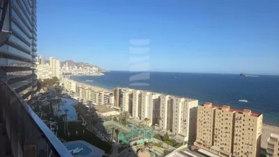 Piso en alquiler en Avenida de la República Argentina, Platja de Ponent (Benidorm) de 2.000 €<span>/mes</span>