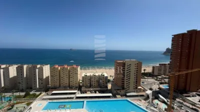 Piso en alquiler en Avenida de la República Argentina, Platja de Ponent (Benidorm) de 2.000 €<span>/mes</span>