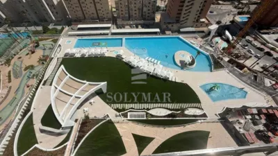Piso en alquiler en Avenida de la República Argentina, Platja de Ponent (Benidorm) de 2.000 €<span>/mes</span>