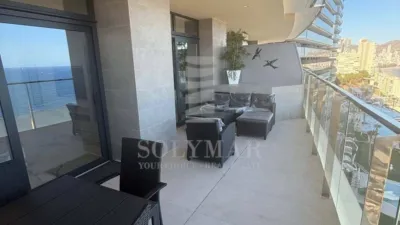 Piso en alquiler en Avenida de la República Argentina, Platja de Ponent (Benidorm) de 2.000 €<span>/mes</span>
