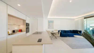 Apartamento en alquiler en Puerto Deportivo, Puerto Deportivo (Fuengirola) de 300 €<span>/mes</span>