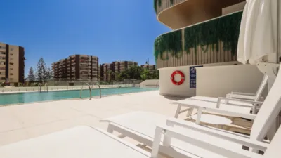 Apartamento en alquiler en Puerto Deportivo, Puerto Deportivo (Fuengirola) de 300 €<span>/mes</span>