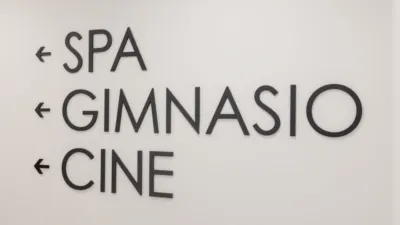 Apartamento en alquiler en Puerto Deportivo, Puerto Deportivo (Fuengirola) de 300 €<span>/mes</span>