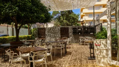 Apartamento en alquiler en Puerto Deportivo, Puerto Deportivo (Fuengirola) de 300 €<span>/mes</span>